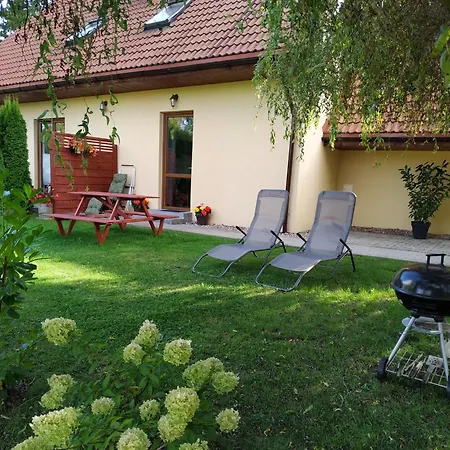 Apartman Mini Pod 13 *