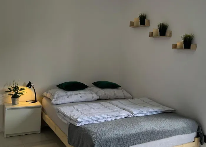 Apartman Mini Pod 13 *